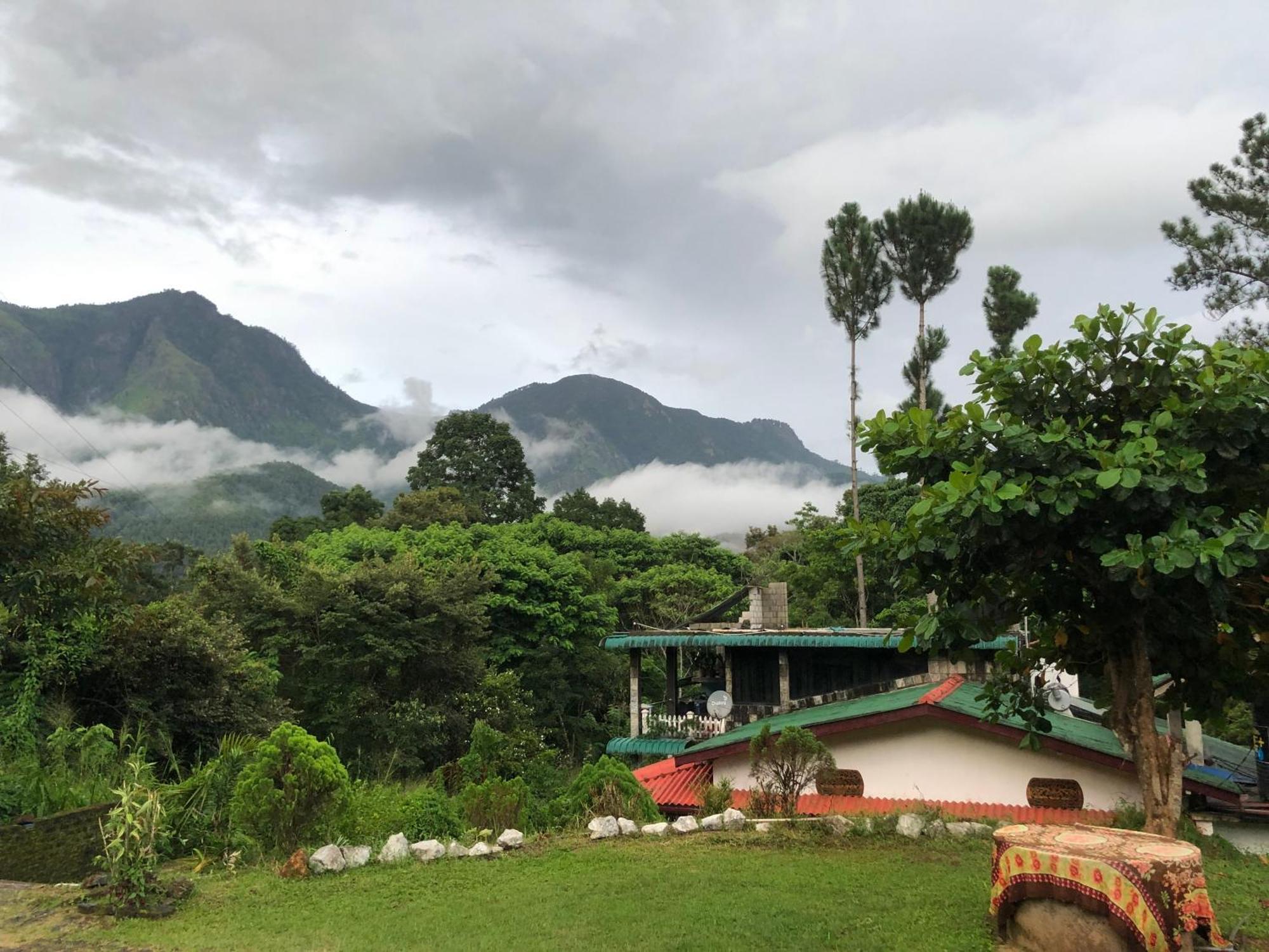 Hamadhi Guest Hotel Haldummulla Exterior photo